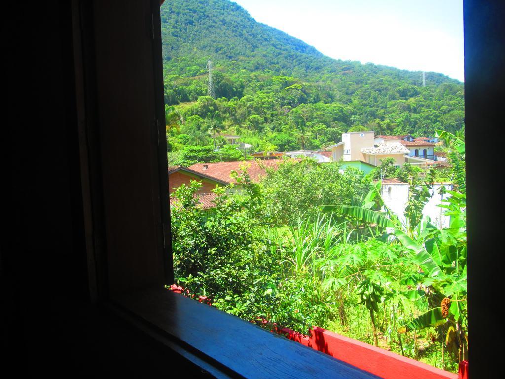 Ubatuba Surf Hostel, Apenas A 60 Metros Da Praia Da Lagoinha! Phòng bức ảnh